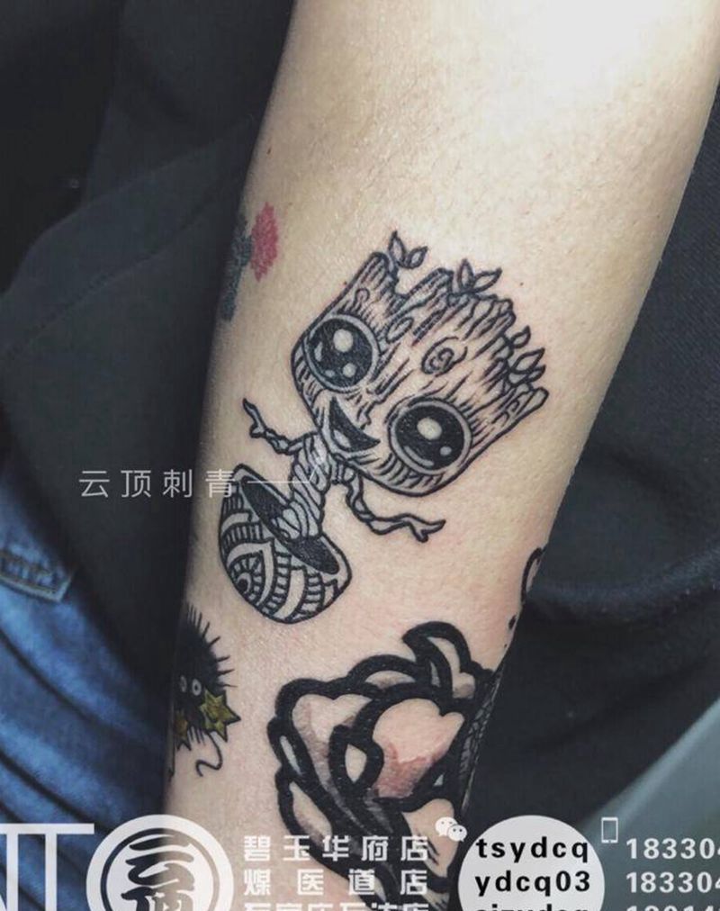动漫纹身图片_手臂New School纹身图案