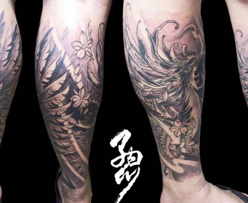 凤凰包小腿纹身图片_腿部传统鬼神原创动物未完成品黑白纹身图案