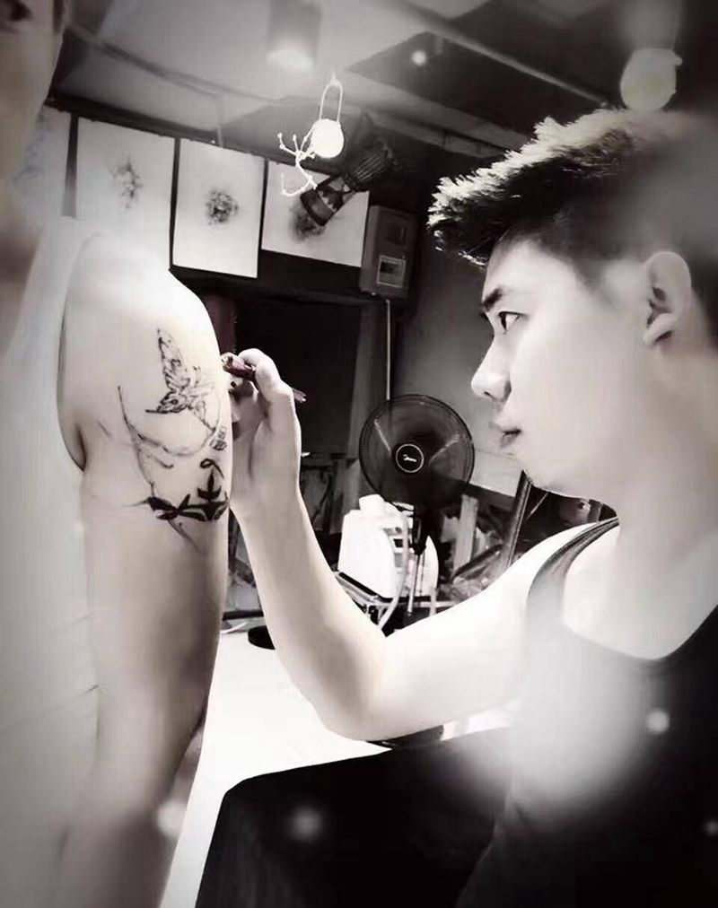 楠哥手绘遮盖纹身图片