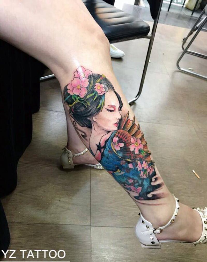 艺妓遮盖纹身图片_腿部新传统遮盖纹身图案