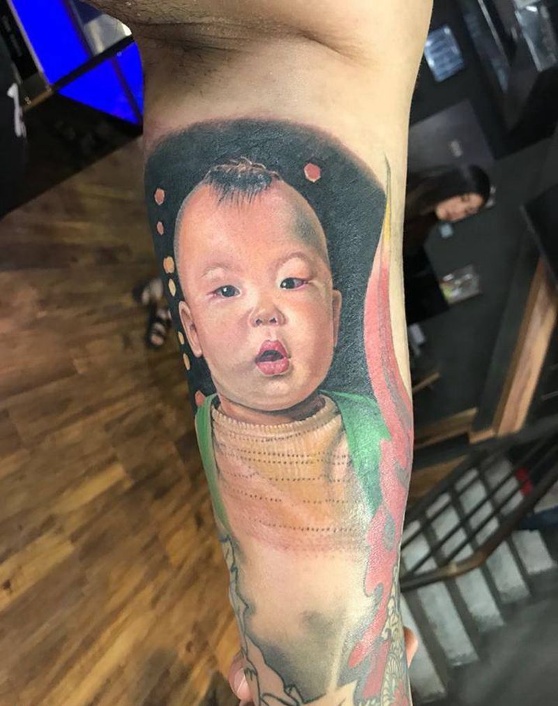 我的小儿子纹身图片_成品手臂写实人物原创纹身图案