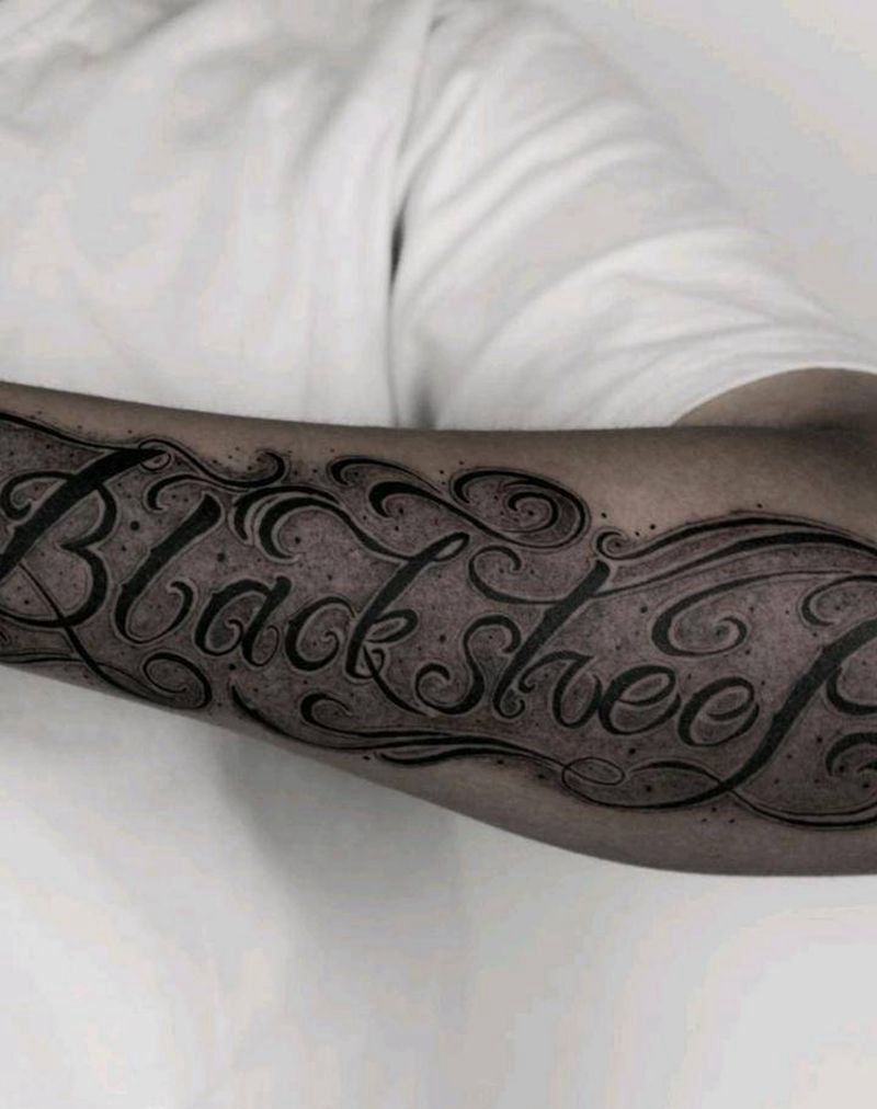 花体字纹身纹身图片_手臂花体字花体字纹身图案