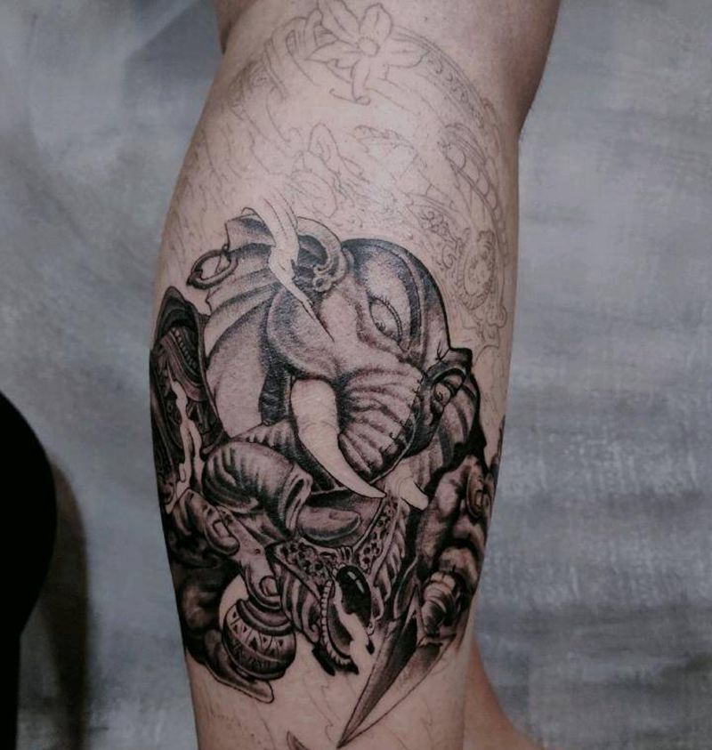 象神纹身图片_腿部新传统象神纹身图案