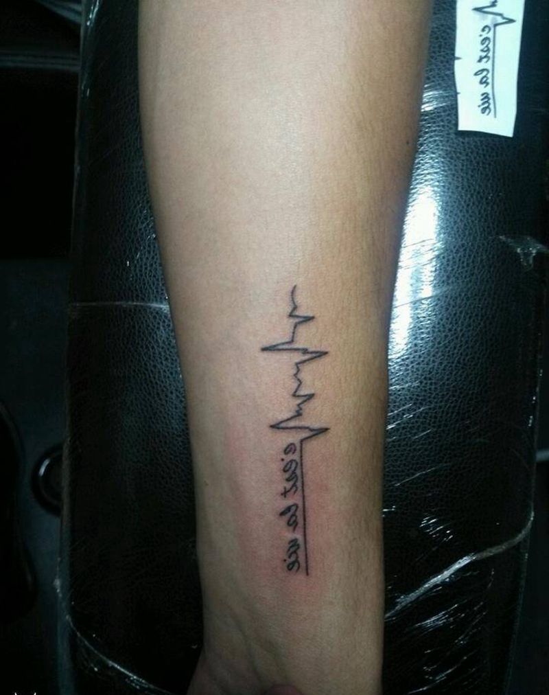 心电图纹身图片