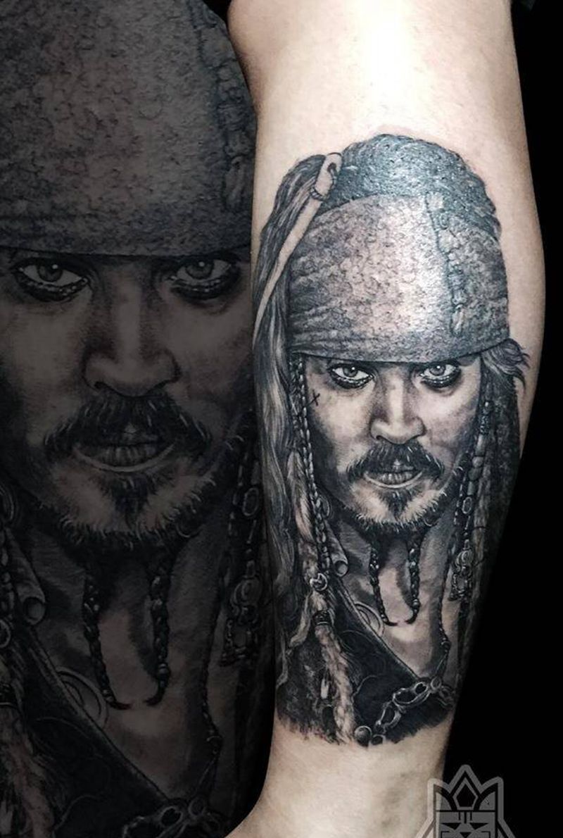 杰克船长纹身图片_成品腿部欧美写实人物纹身图案