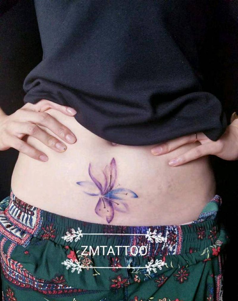 剖腹产刀疤遮盖纹身图片