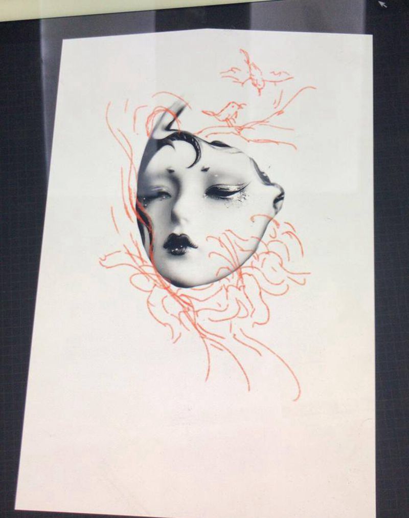 生命纹身图片_手臂欧美写实面具彼岸花鸟纹身图案