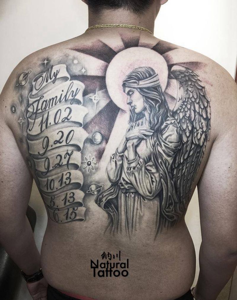 天使的祈福 Good lucky纹身图片_成品背部欧美写实宗教人物字符黑白纹身图案