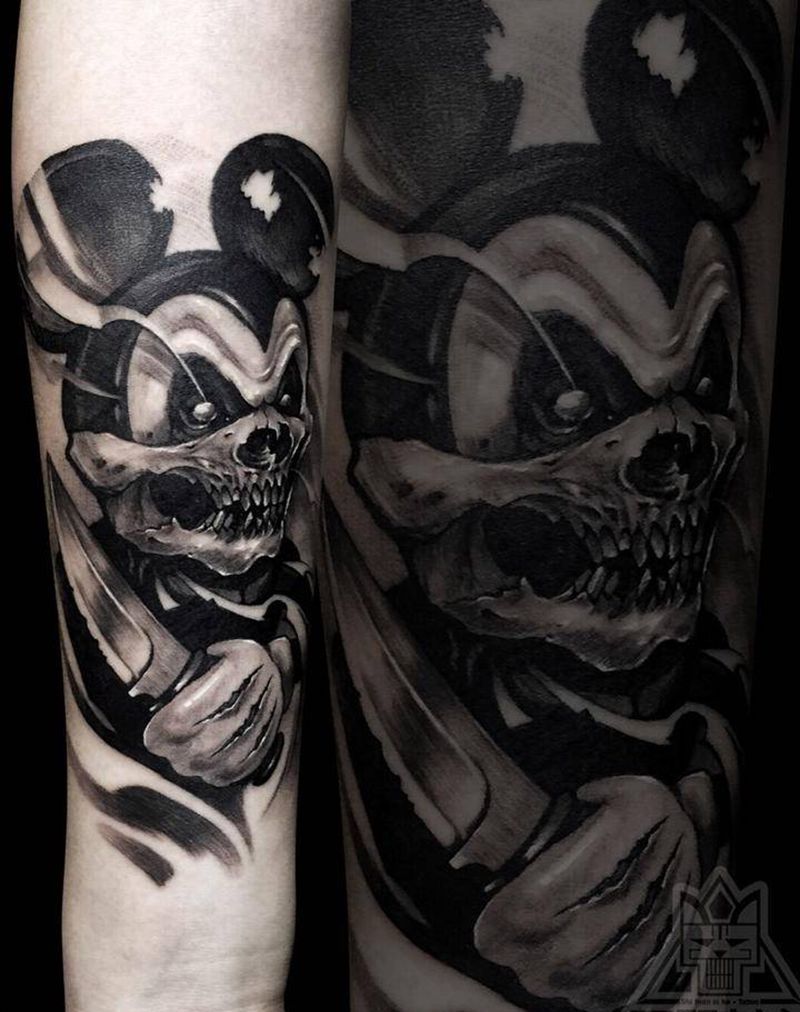 变异米老鼠纹身图片_成品手臂欧美写实肖像鬼神动物米老鼠纹身图案