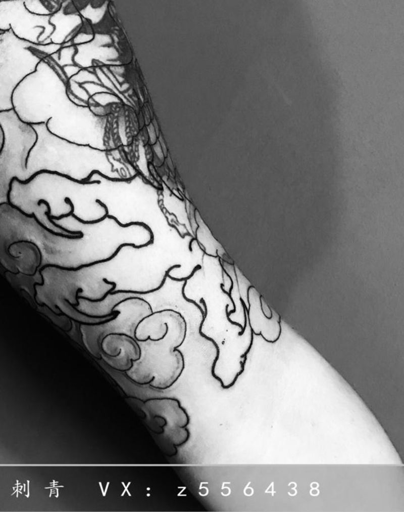 龙遮盖纹身图片_手臂胸部新传统纹身图案