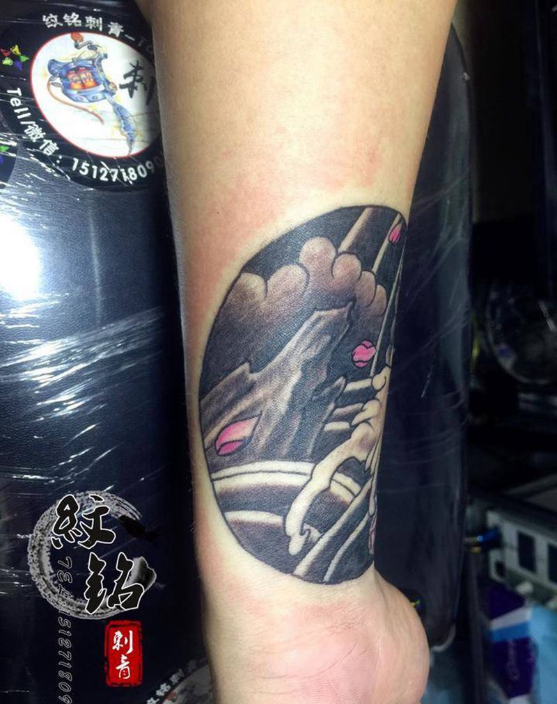 伤疤遮盖！纹身图片