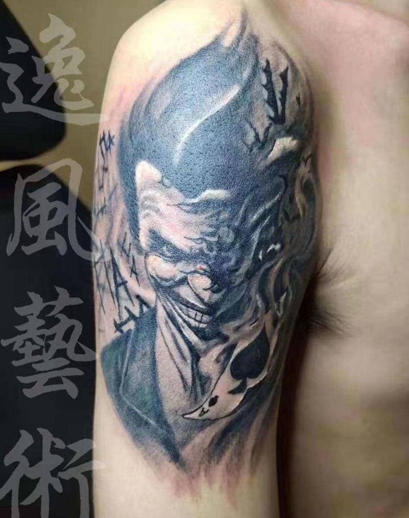 冷纹身图片_肩部手臂欧美写实人物纹身图案