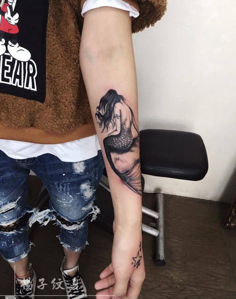 美人鱼纹身图片_动物纹身图案