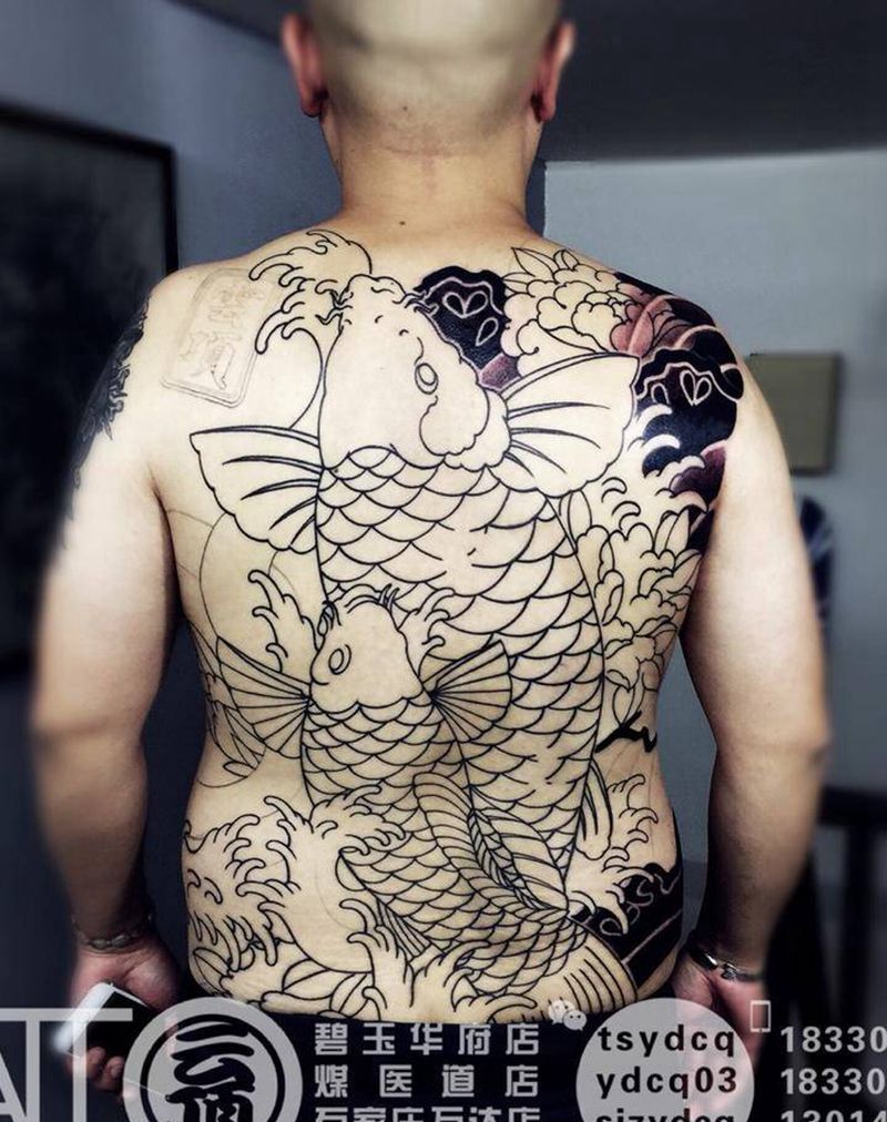 老传统满背鱼 未完待续纹身图片_成品背部传统动物原创纹身图案