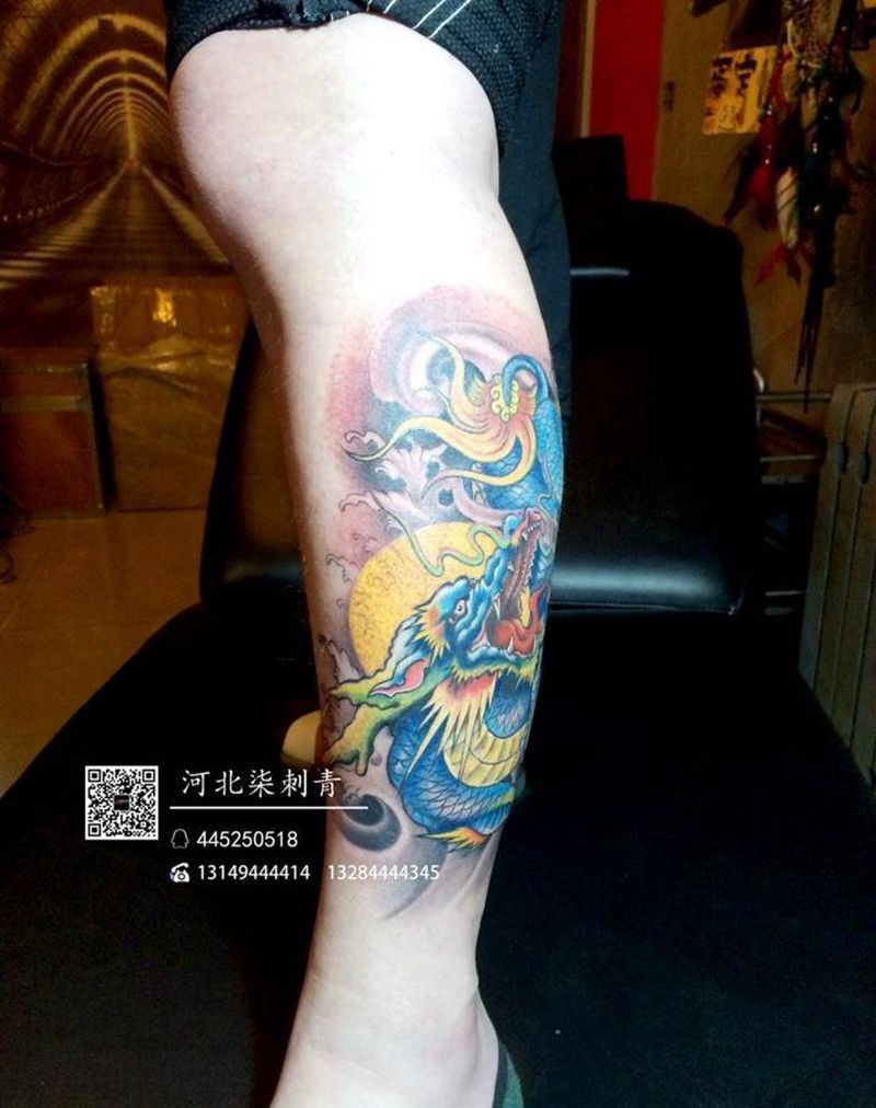 彩色麒麟纹身图片_成品腿部传统动物纹身图案