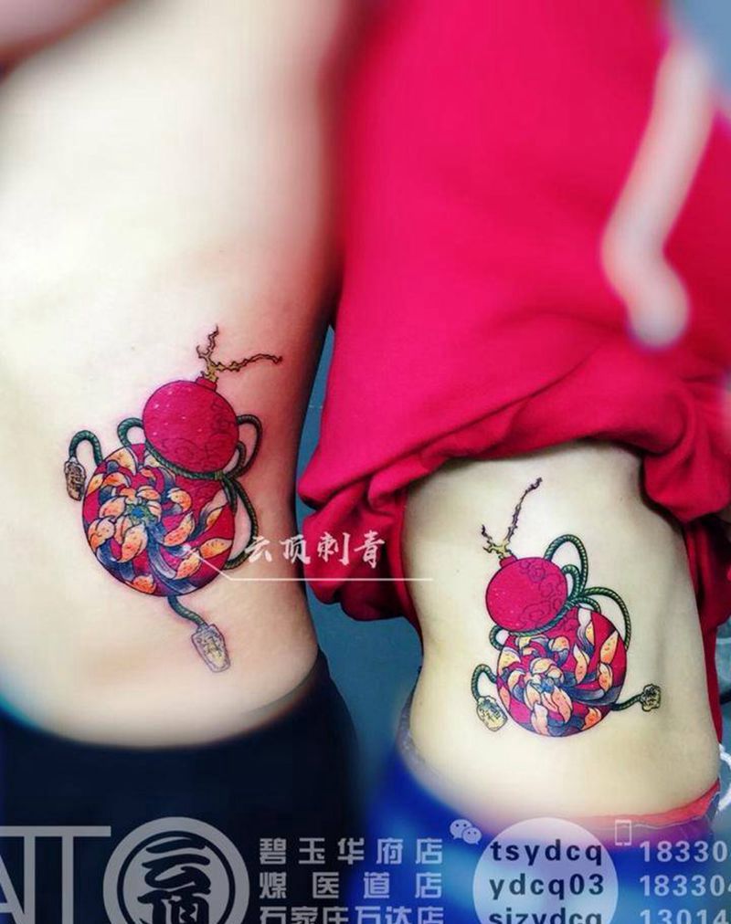 葫芦 情侣纹身纹身图片_腰部新传统葫芦纹身图案