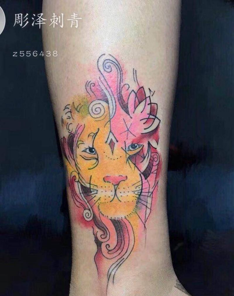 狮子纹身图片_腿部纹身图案