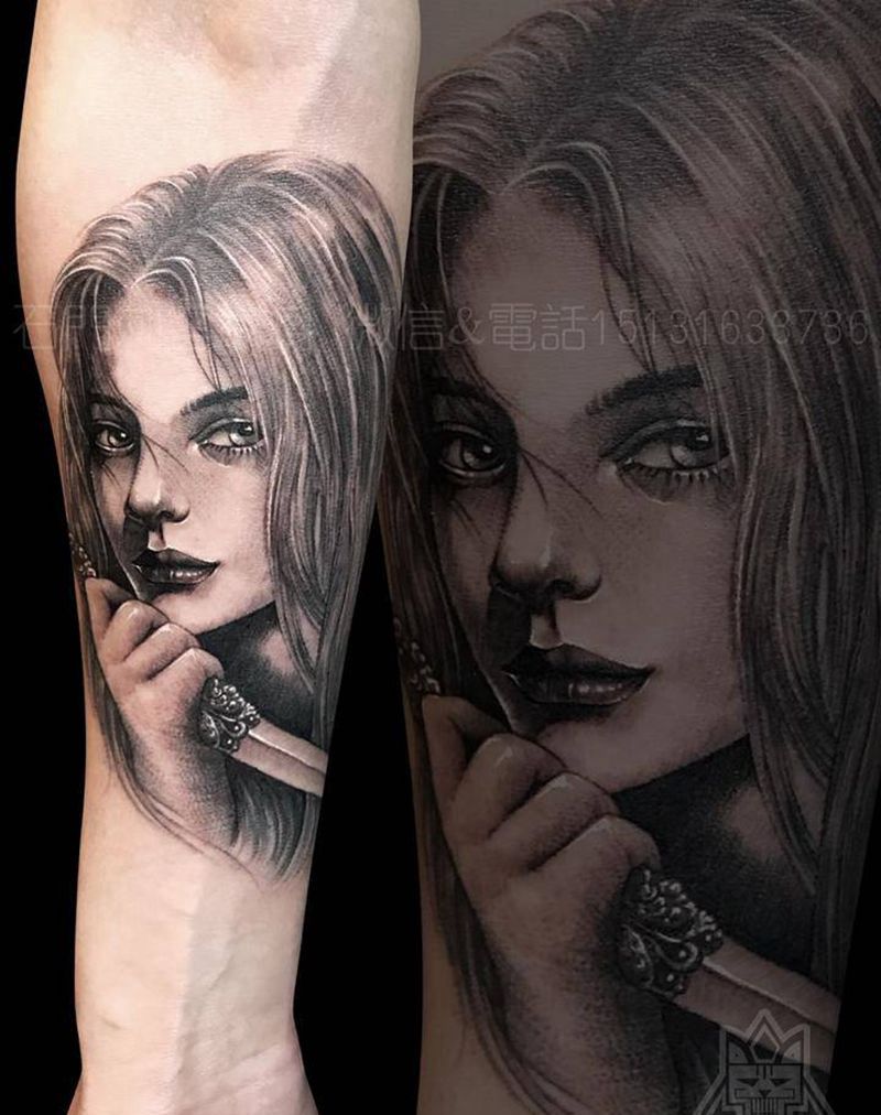 拿剑的美少女纹身图片_成品手臂欧美肖像写实人物纹身图案