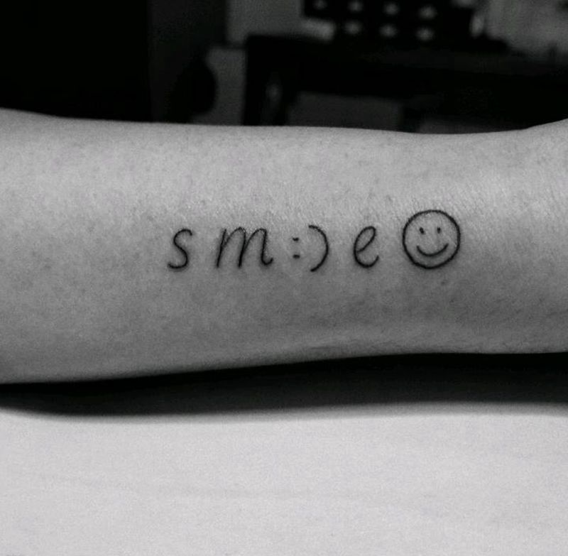 字母纹身纹身图片_手臂胸部图腾纹身图案