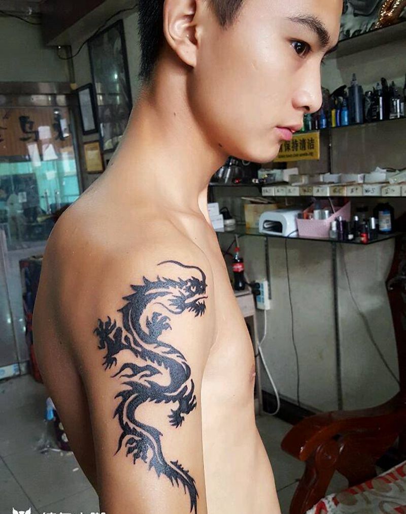 图腾龙纹身图片