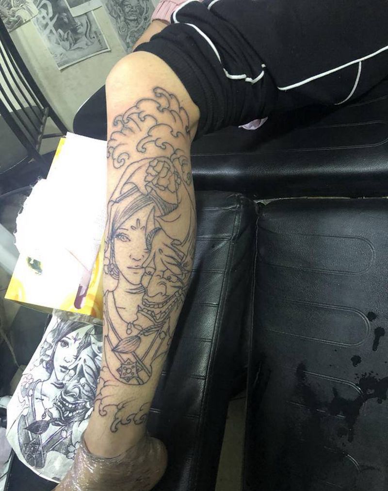 艺妓线条纹身图片_脚部纹身图案