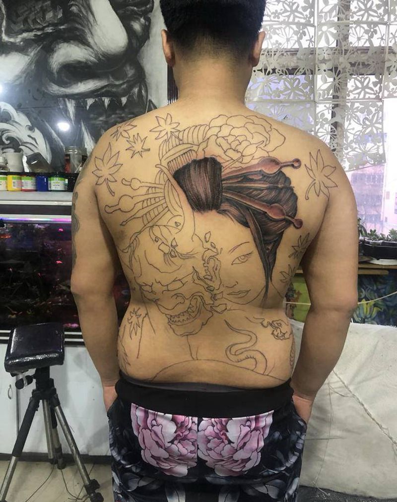 艺妓纹身图片_背部纹身图案