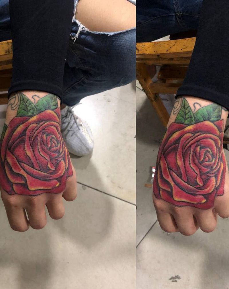 花纹身图片_手部纹身图案