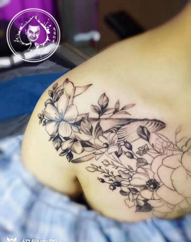 素花花胸，未完纹身图片_点刺纹身图案