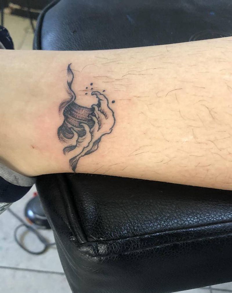 浪纹身图片_腿部纹身图案