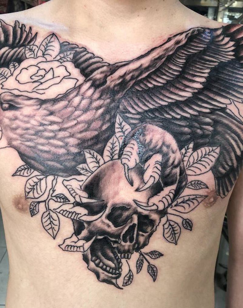 鹰纹身图片_胸部纹身图案