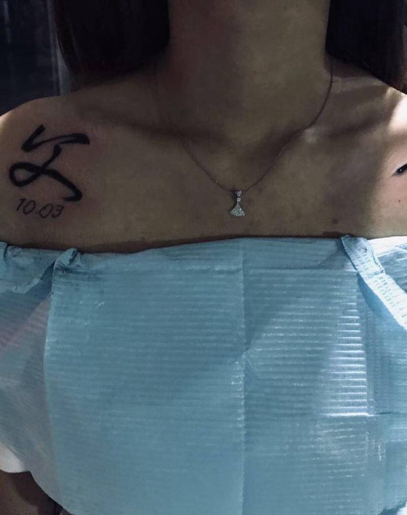 父母纹身图片_胸部纹身图案