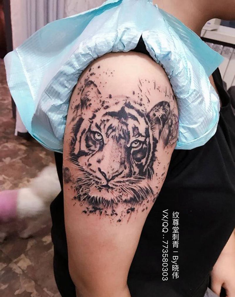 老虎纹身图片_点刺水墨纹身图案
