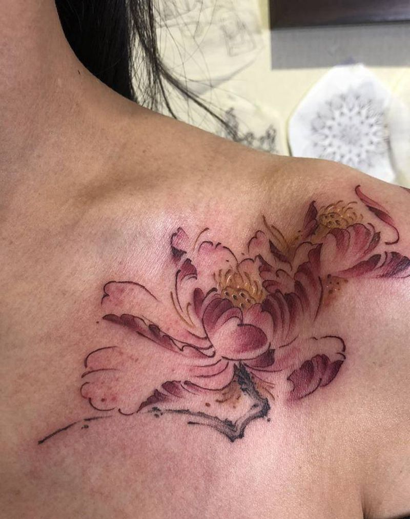 荷花纹身图片_肩部纹身图案