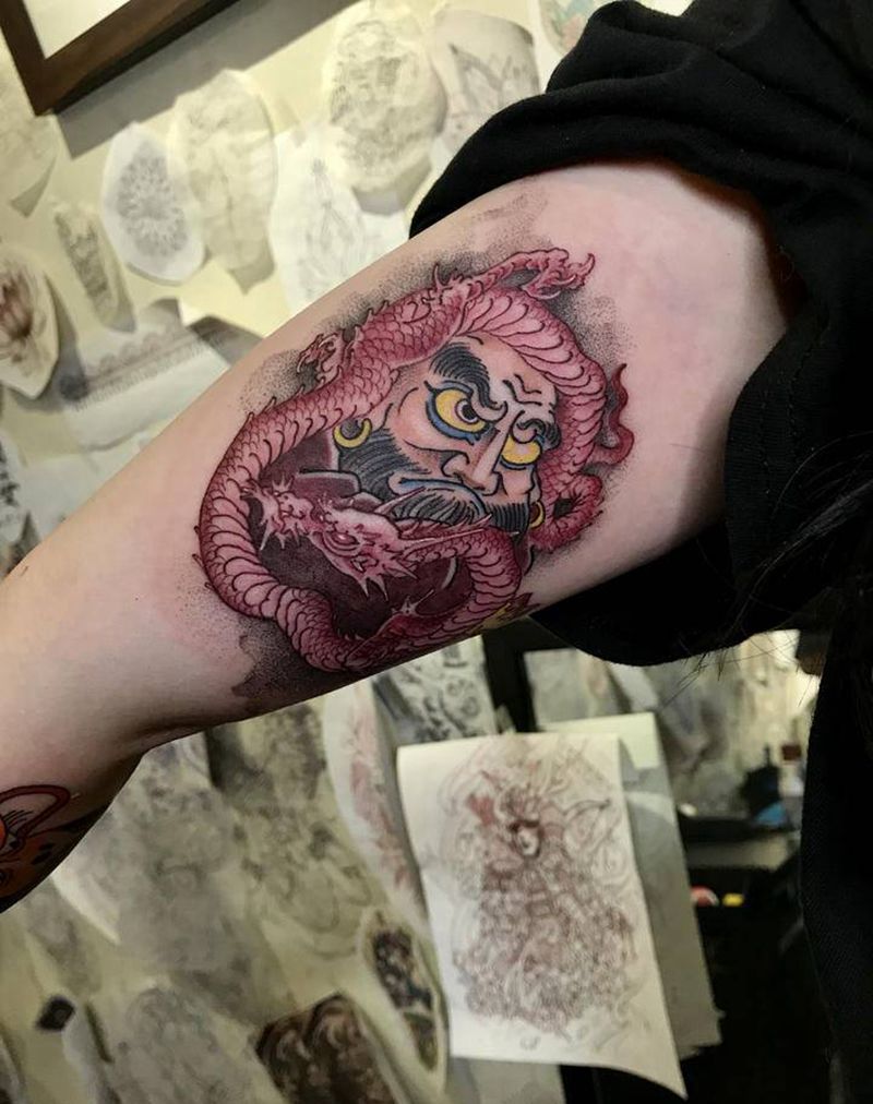 龙和达摩纹身图片_手臂纹身图案