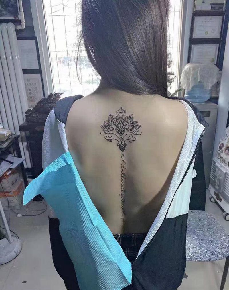 梵花纹身图片_背部纹身图案