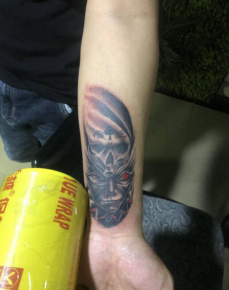 骷髅美女纹身图片_手臂纹身图案