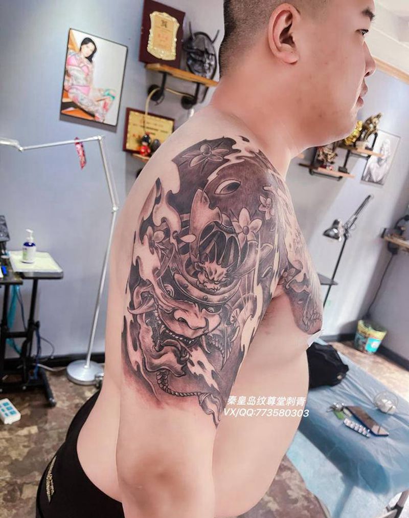 半甲纹身图片_新传统纹身图案