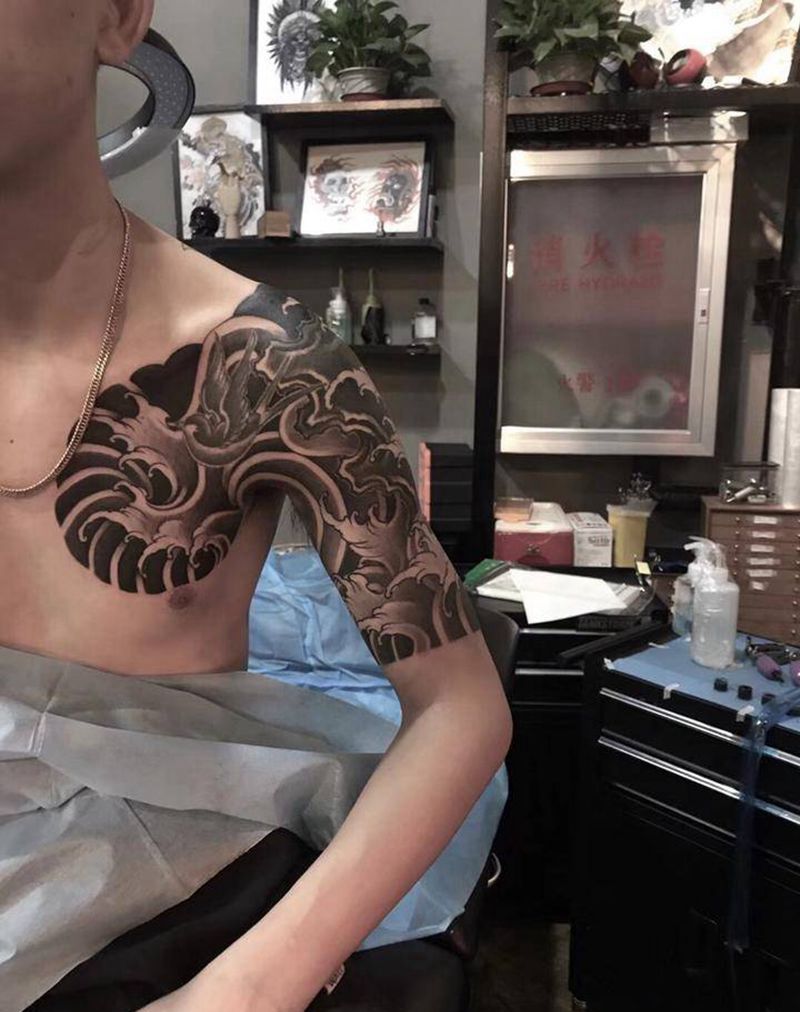 旧纹身拼接半胛～付浩纹身图片