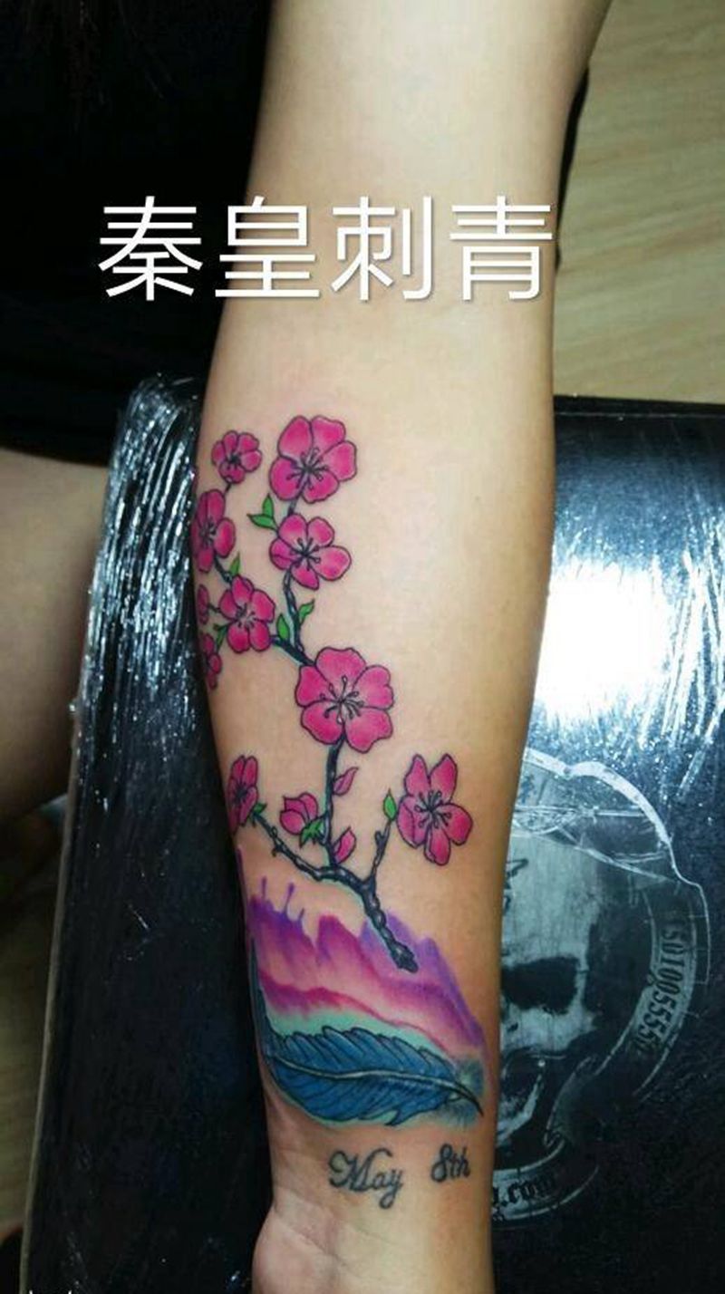 水彩纹身图片_手臂传统清新写实植物原创手稿纹身图案