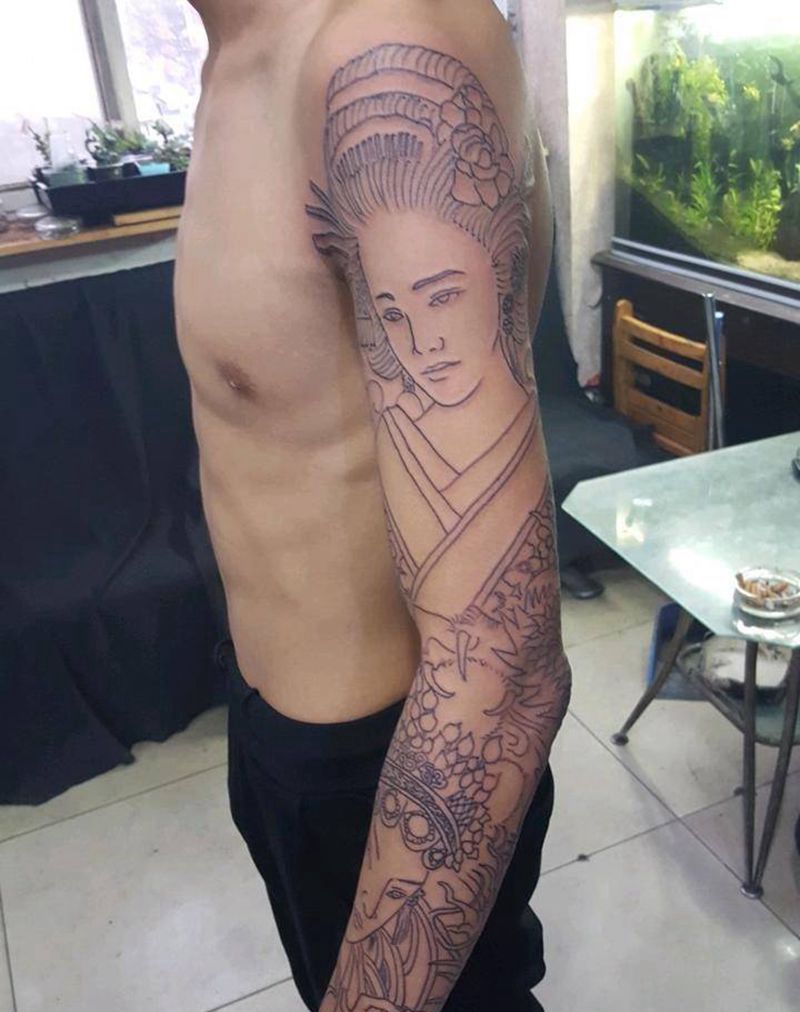 花臂线条纹身图片