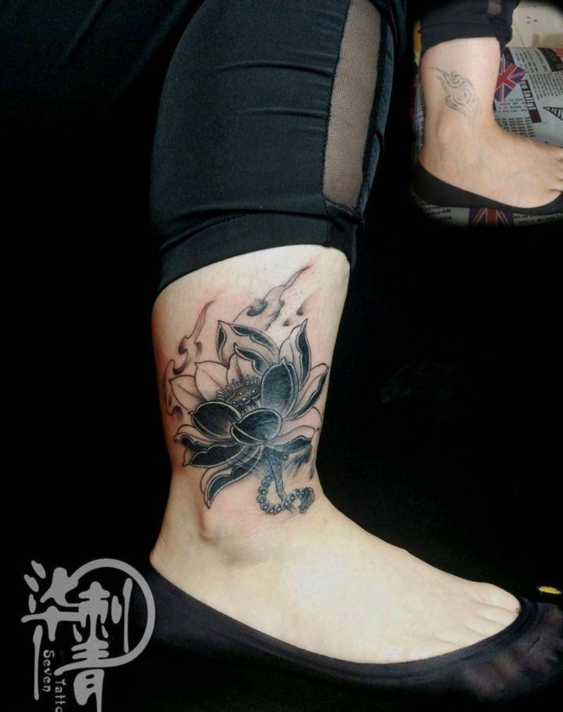 莲花遮盖纹身图片