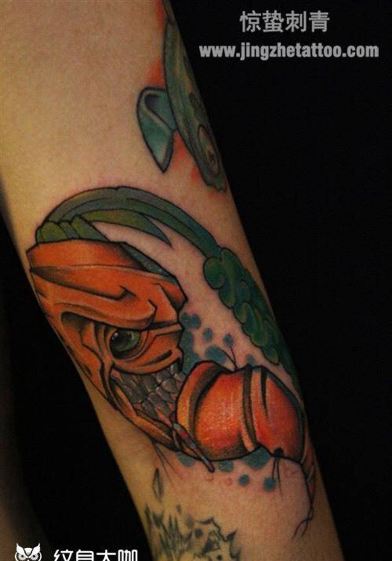 New school胡萝卜纹身图片_成品手臂欧美原创惊蛰刺青纹身图案