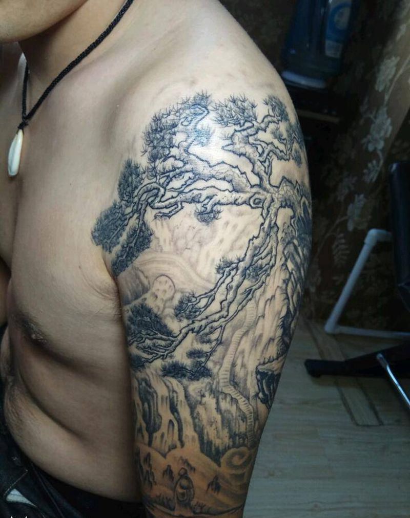 水墨花臂纹身图片