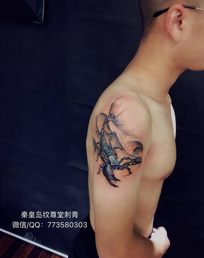 蝎子纹身图片