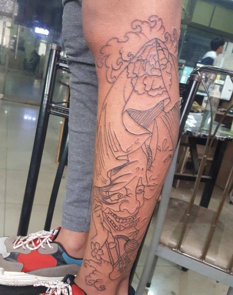 小腿外侧线条纹身图片