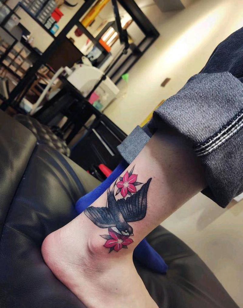 脚踝旧纹身遮盖纹身图片_腿部Old School纹身图案