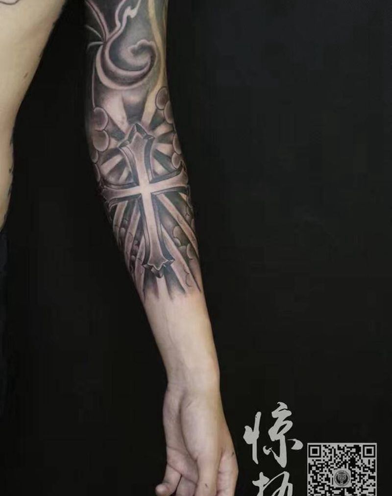 信仰-小臂纹身图片_成品手臂写实清新宗教纹身图案