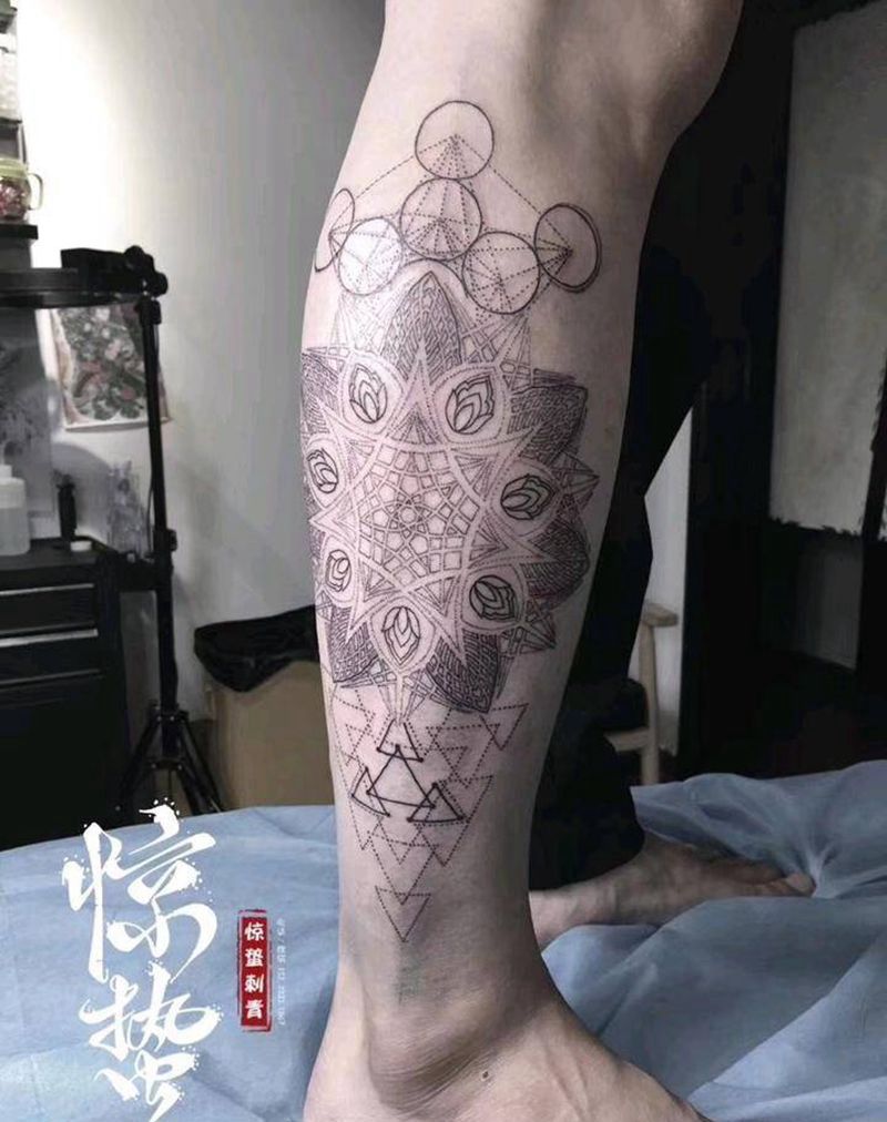 小腿点刺纹身图片_点刺纹身图案