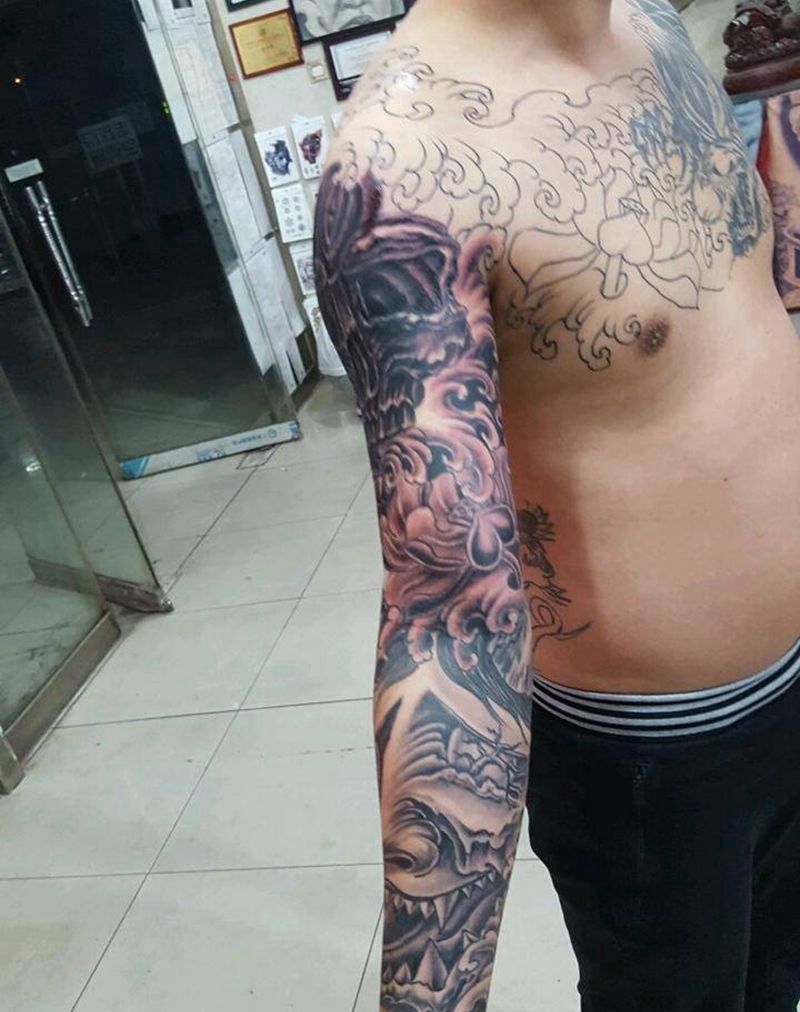 覆盖花臂纹身图片