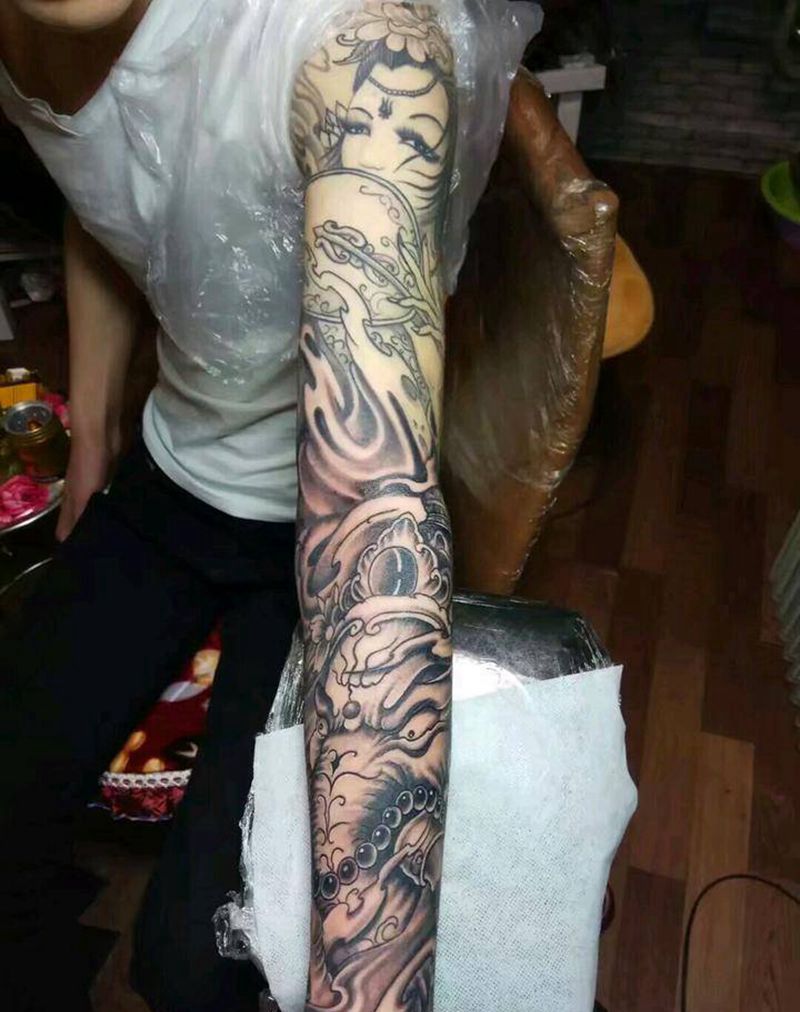 后续衔接花臂纹身图片